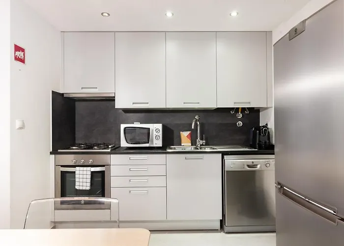 Feels Like Home Liberdade Terrace Apartment